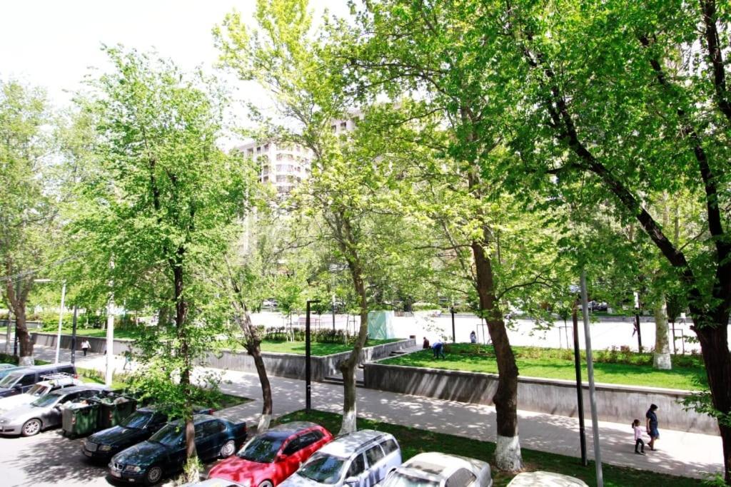 Excellent Apartment In The Center Of The Yerevan 15 Экстерьер фото